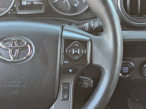 Used 2023 Toyota Tacoma TRD Off-Road image 21