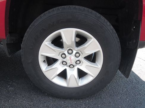 Used 2017 GMC Canyon SLE w/ SLE Convenience Package AWD/4WD image 6
