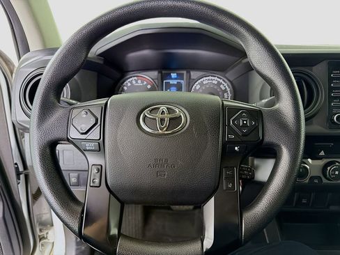 Used 2021 Toyota Tacoma SR AWD/4WD image 13