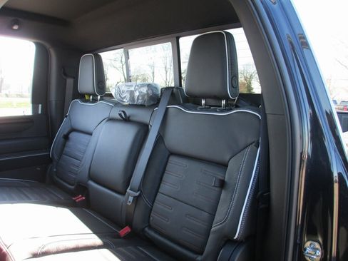 New 2026 GMC Sierra 2500 AT4X w/ AT4X AEV Edition image 13