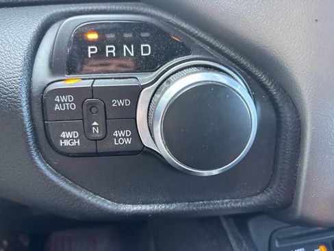 Used 2019 RAM 1500 Big Horn AWD/4WD image 20