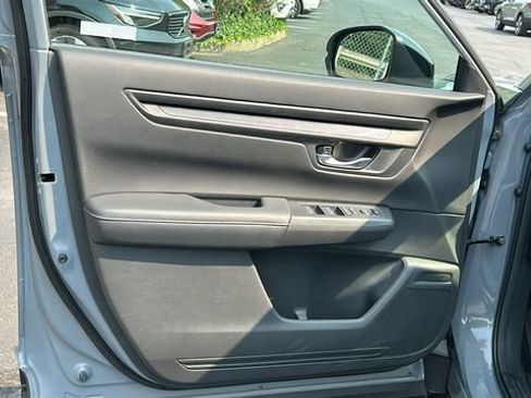 Used 2023 Honda CR-V Sport image 9