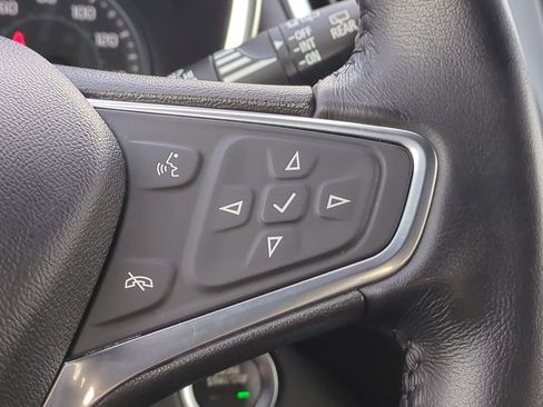 Used 2019 Chevrolet Equinox LT w/ Driver Convenience Package image 25