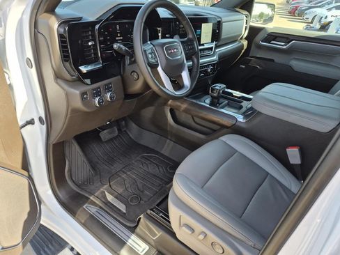 Certified 2024 GMC Sierra 1500 SLT AWD/4WD image 14