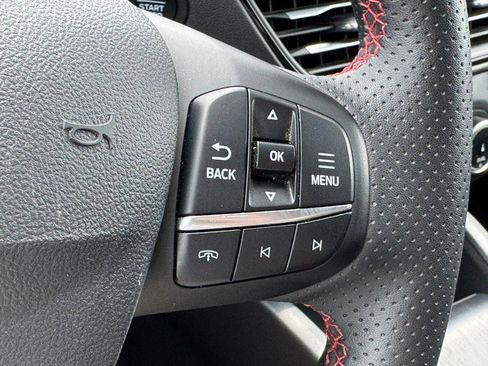 Certified 2024 Ford Escape ST-Line AWD/4WD image 17