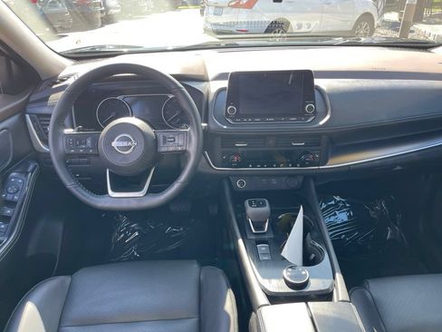 Certified 2023 Nissan Rogue SV w/ SV Premium B Package AWD/4WD image 11