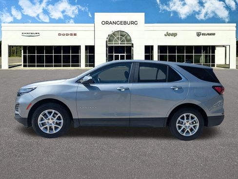 Used 2024 Chevrolet Equinox LT AWD/4WD image 4