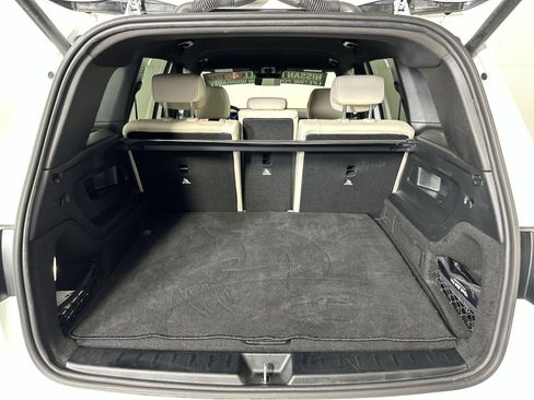 Used 2025 Mercedes-Benz GLB 250 image 24