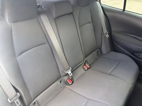 Used 2022 Toyota Corolla LE FWD image 34