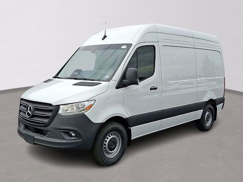 Used 2026 Mercedes-Benz Sprinter 2500 image 1