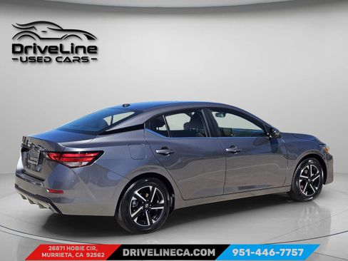 Used 2025 Nissan Sentra SV FWD image 6