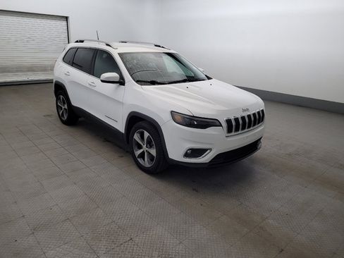 Used 2019 Jeep Cherokee Limited FWD image 13