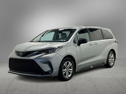 Used 2021 Toyota Sienna XSE
