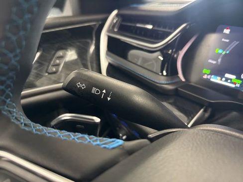 Used 2024 Jeep Grand Cherokee Trailhawk w/ Luxury Tech Group III image 41