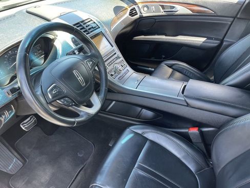 Used 2019 Lincoln MKZ Reserve w/ Reserve Plus Package FWD image 18