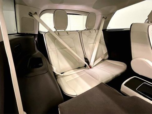 Used 2024 Lincoln Aviator Black Label w/ Dynamic Handling Package image 31