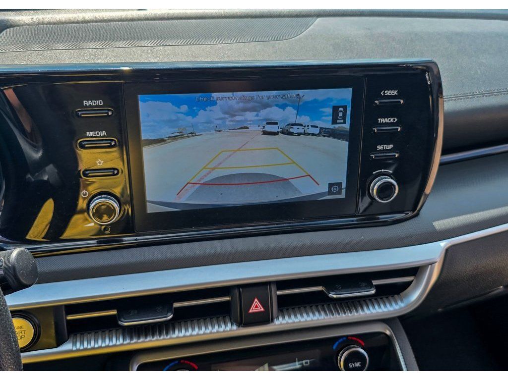 Used 2021 Kia K5 LXS FWD image 22
