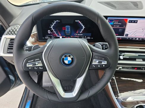New 2026 BMW X5 xDrive50e w/ Executive Package AWD/4WD image 13