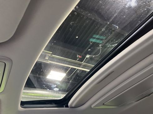 Used 2016 Honda Odyssey Touring image 24