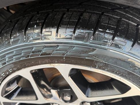 Used 2017 Buick Regal Sport Touring image 32