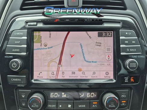 Used 2020 Nissan Maxima 3.5 SL w/ Floor Mat Group FWD image 18