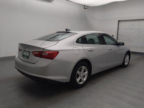 Used 2022 Chevrolet Malibu LS FWD image 9
