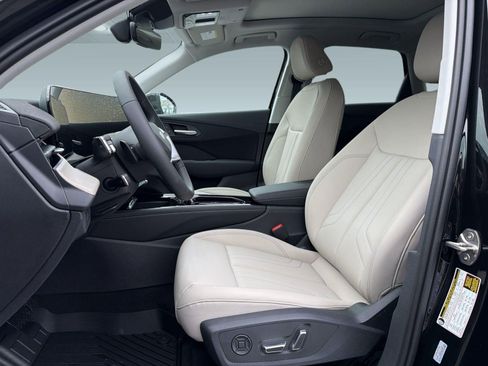 New 2026 Audi Q3 quattro 2.0T AWD/4WD image 5