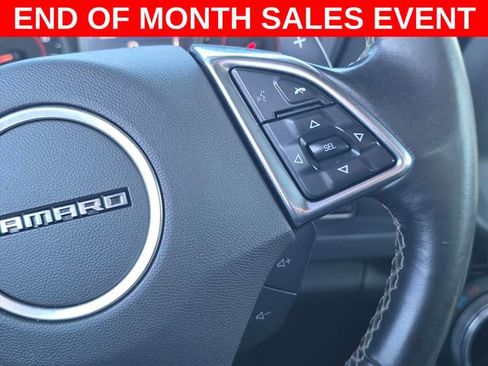 Used 2020 Chevrolet Camaro LT image 31