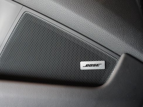 Used 2025 Porsche 911 Carrera image 30