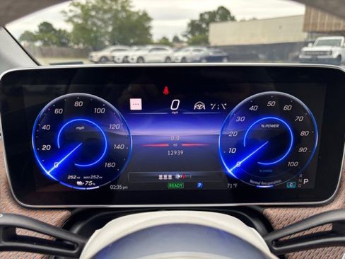 Used 2023 Mercedes-Benz EQE 350+ 4MATIC Sedan w/ Exclusive Trim Package image 24