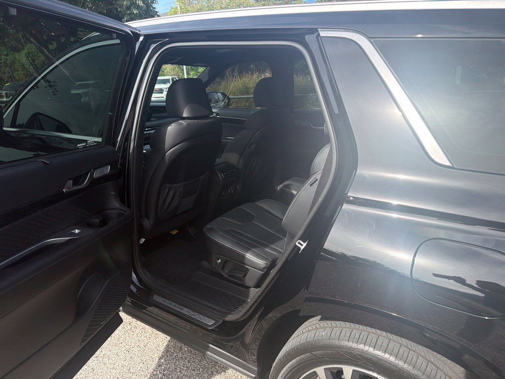 Used 2024 Hyundai Palisade Calligraphy FWD image 10