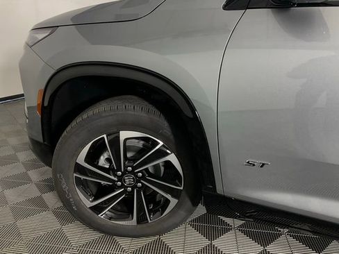 New 2026 Buick Enclave Sport Touring w/ Power Package AWD/4WD image 39