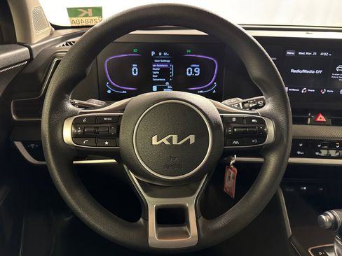 Certified 2023 Kia Sportage LX AWD/4WD image 17