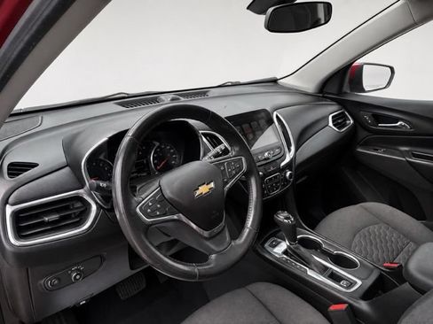 Used 2018 Chevrolet Equinox LT w/ Sun & Infotainment Package AWD/4WD image 16