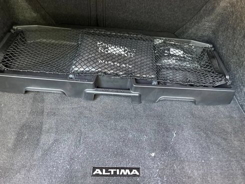 Used 2025 Nissan Altima 2.5 SV w/ SV Premium Package FWD image 38