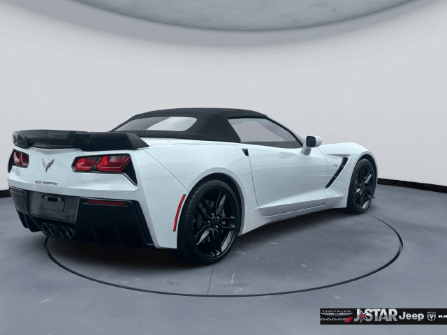 Used 2019 Chevrolet Corvette Stingray Convertible w/ 2LT Preferred Equipment Group RWD image 5