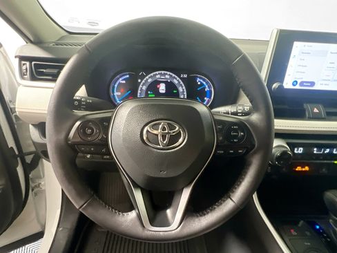 Used 2024 Toyota RAV4 XLE w/ Convenience Package AWD/4WD image 17