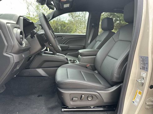 New 2026 Chevrolet Colorado Trail Boss AWD/4WD image 15