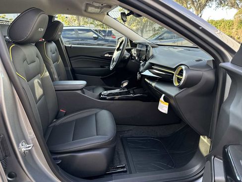 New 2026 Chevrolet Trax ACTIV w/ Driver Confidence Package FWD image 19