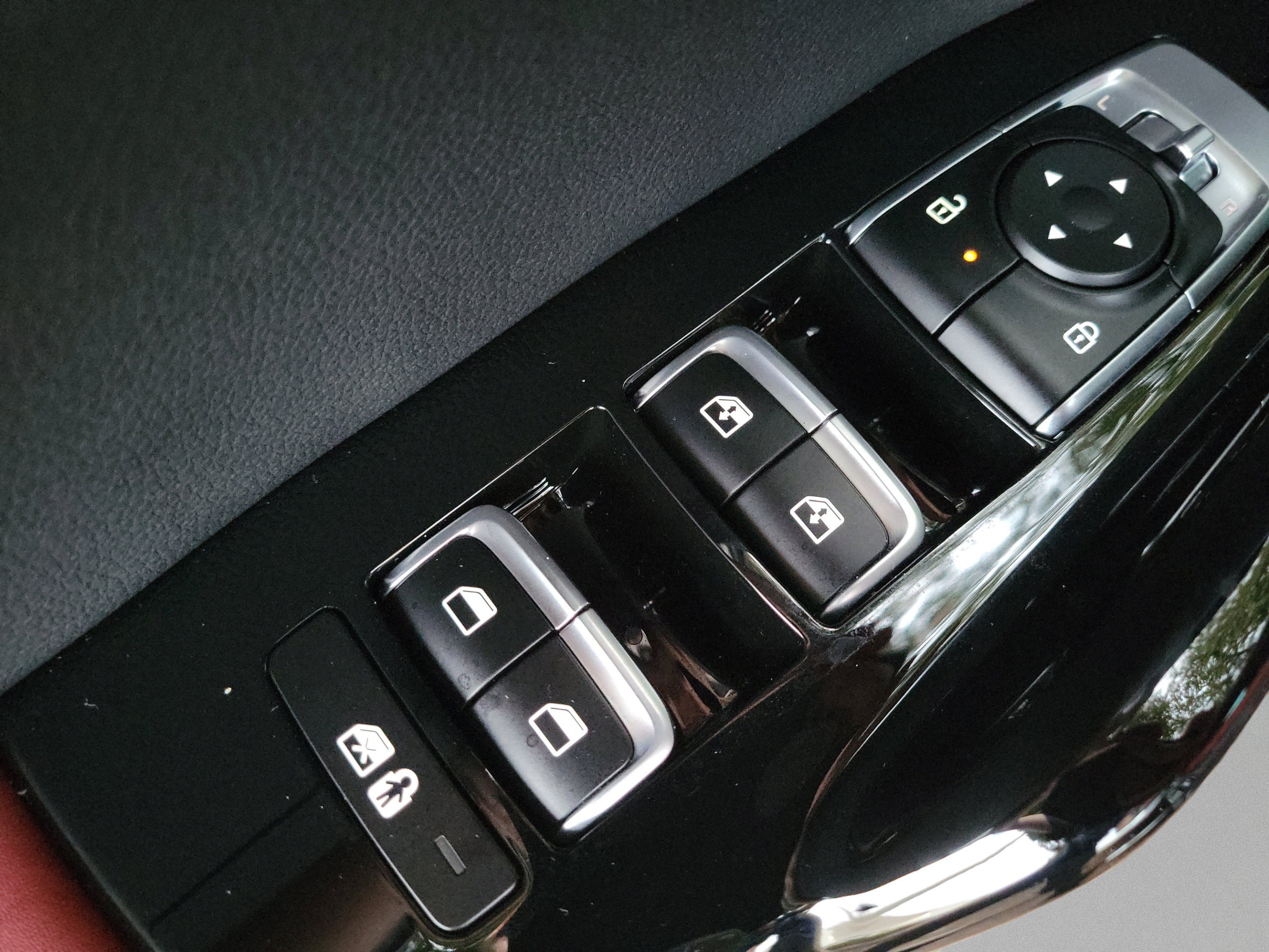 New 2026 Kia K5 GT-Line w/ GT-Line Red Interior Package FWD image 17