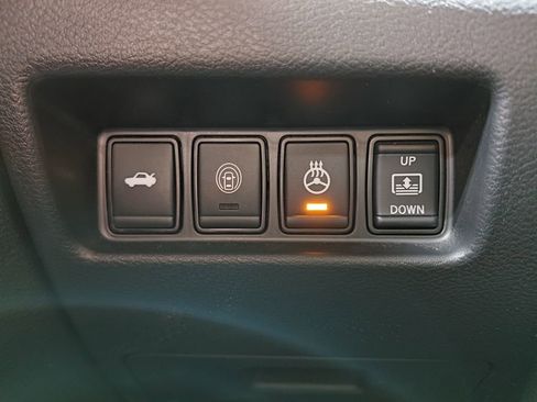 Used 2021 Nissan Maxima Platinum image 5