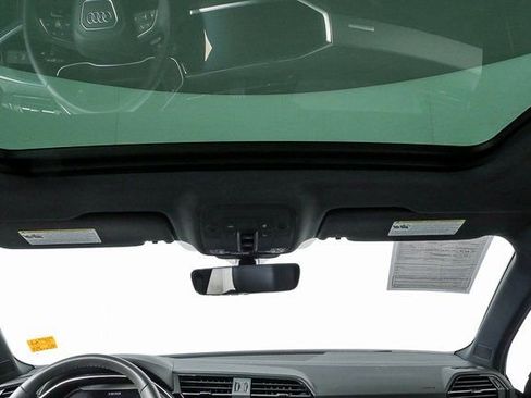 Used 2025 Audi Q3 2.0T Premium w/ Convenience Package image 18