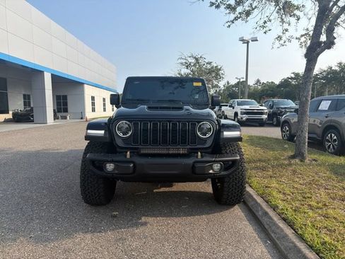 Used 2024 Jeep Wrangler Unlimited Rubicon 392 AWD/4WD image 2