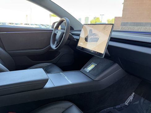 Used 2024 Tesla Model 3 Long Range RWD image 44