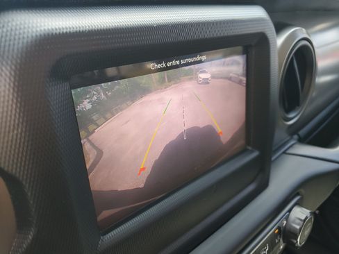 Certified 2020 Jeep Wrangler Unlimited Sport S AWD/4WD image 26