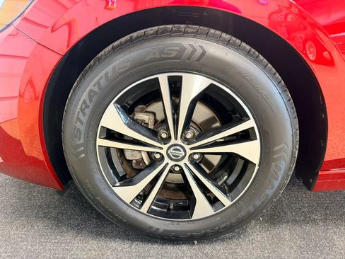 Used 2022 Nissan Sentra SV FWD image 15