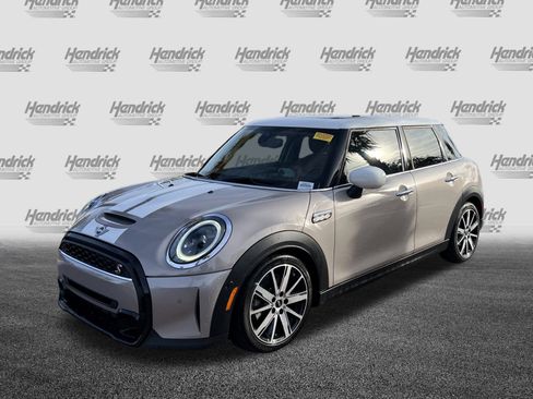 Certified 2023 MINI Cooper S w/ Driver Assistance Package image 5