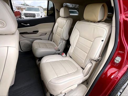 Used 2021 GMC Acadia Denali w/ LPO, Floor Liner Package image 16