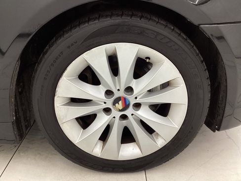 Used 2006 BMW 550i Sedan image 24