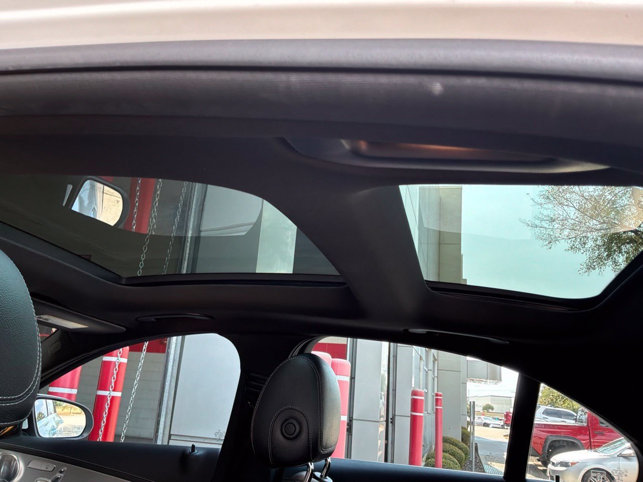 Used 2015 Mercedes-Benz C 400 4MATIC image 21